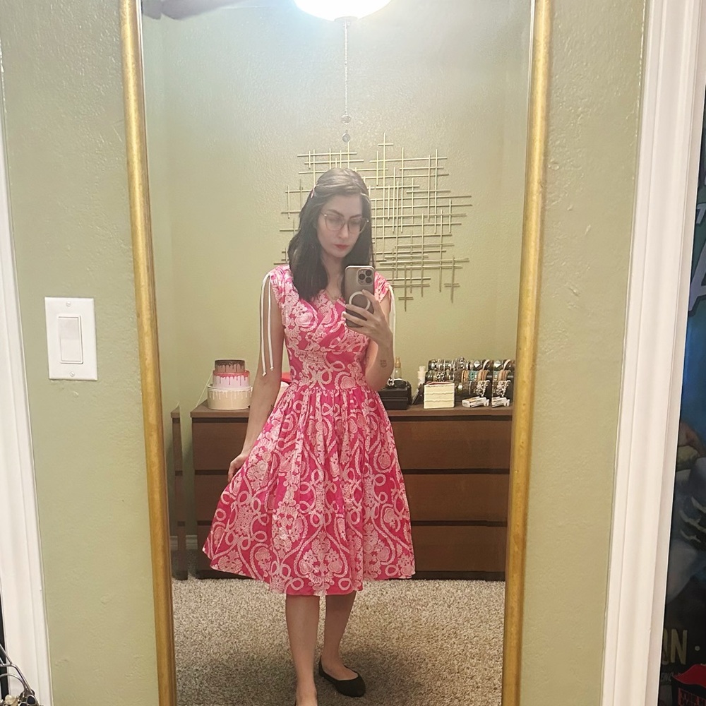 Bernie Dexter pink and White Pleated Midi Dress